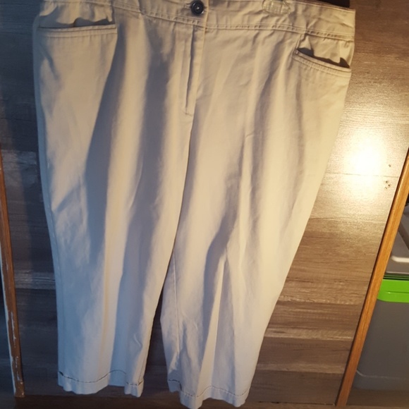 Sag Harbor Pants - SAG HARBOR TAN CAPRI PANTS